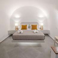Sun Angelos Oia - Luxury Cave Suites
