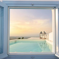 Sun Angelos Oia - Luxury Cave Suites