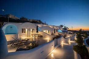 Sun Angelos Oia - Luxury Cave Suites
