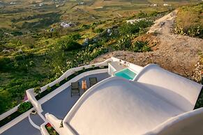Sun Angelos Oia - Luxury Cave Suites