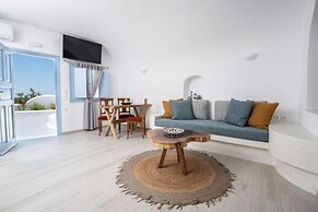 Sun Angelos Oia - Luxury Cave Suites