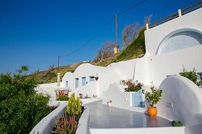 Sun Angelos Oia - Luxury Cave Suites