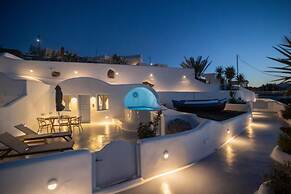 Sun Angelos Oia - Luxury Cave Suites