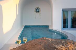 Sun Angelos Oia - Luxury Cave Suites