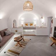 Sun Angelos Oia - Luxury Cave Suites