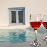 Sun Angelos Oia - Luxury Cave Suites