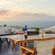 Sun Angelos Oia - Luxury Cave Suites