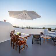 Sun Angelos Oia - Luxury Cave Suites