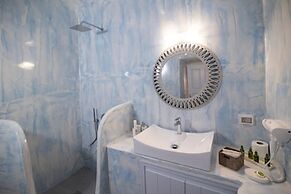 Sun Angelos Oia - Luxury Cave Suites