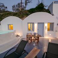 Sun Angelos Oia - Luxury Cave Suites