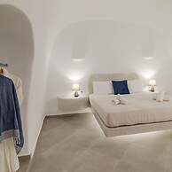 Sun Angelos Oia - Luxury Cave Suites
