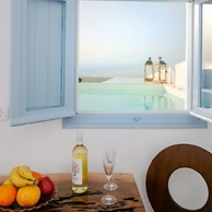 Sun Angelos Oia - Luxury Cave Suites