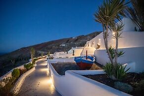 Sun Angelos Oia - Luxury Cave Suites