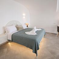 Sun Angelos Oia - Luxury Cave Suites