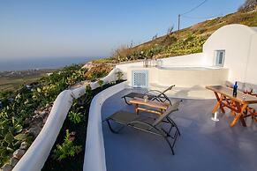 Sun Angelos Oia - Luxury Cave Suites