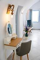 Sun Angelos Oia - Luxury Cave Suites