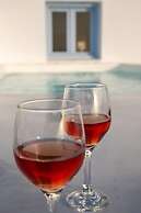 Sun Angelos Oia - Luxury Cave Suites