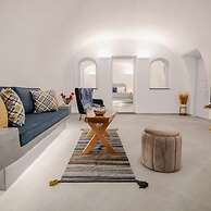 Sun Angelos Oia - Luxury Cave Suites