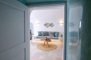 Sun Angelos Oia - Luxury Cave Suites