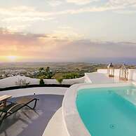 Sun Angelos Oia - Luxury Cave Suites