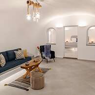 Sun Angelos Oia - Luxury Cave Suites
