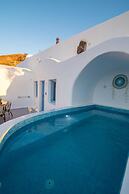 Sun Angelos Oia - Luxury Cave Suites