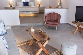 Sun Angelos Oia - Luxury Cave Suites
