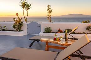 Sun Angelos Oia - Luxury Cave Suites
