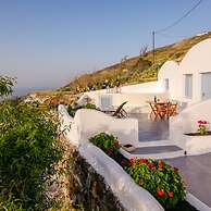 Sun Angelos Oia - Luxury Cave Suites