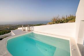 Sun Angelos Oia - Luxury Cave Suites