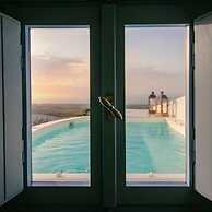 Sun Angelos Oia - Luxury Cave Suites