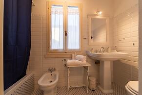 Loving Loppia by Wonderful Italy - Lavanda