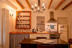 Loving Loppia by Wonderful Italy - Lavanda