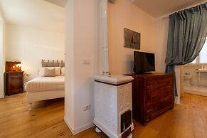 Loving Loppia by Wonderful Italy - Lavanda