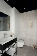 Mr. Rothschild by TLV2GO