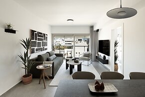 Mr. Rothschild by TLV2GO