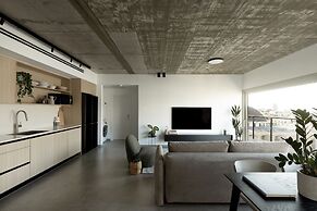 Mr. Rothschild by TLV2GO