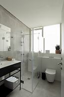 Mr. Rothschild by TLV2GO