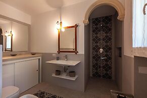 Villa Giorgisa Casale pool sea view