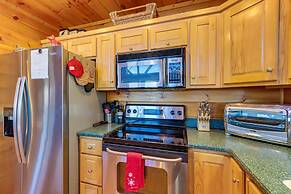 Gorgeous Blue Ridge Mountain Retreat: Deck + View!