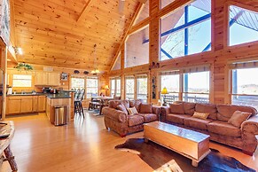 Gorgeous Blue Ridge Mountain Retreat: Deck + View!