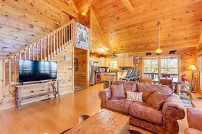 Gorgeous Blue Ridge Mountain Retreat: Deck + View!