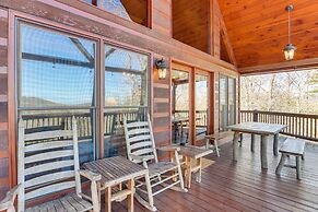 Gorgeous Blue Ridge Mountain Retreat: Deck + View!