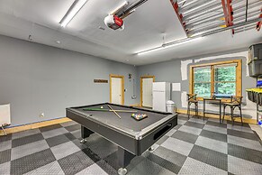 Cabin w/ Hot Tub and Wifi: 4 Mi to Snowshoe Resort