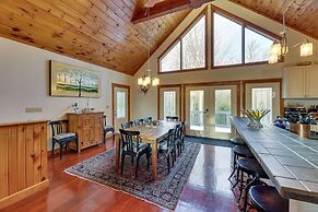 Cabin w/ Hot Tub and Wifi: 4 Mi to Snowshoe Resort