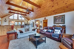 Cabin w/ Hot Tub and Wifi: 4 Mi to Snowshoe Resort