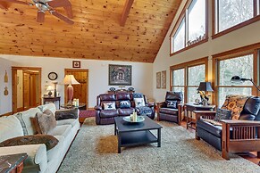 Cabin w/ Hot Tub and Wifi: 4 Mi to Snowshoe Resort