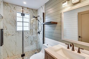 Canal-front Palm Coast Home: Dock & Outdoor Pool!