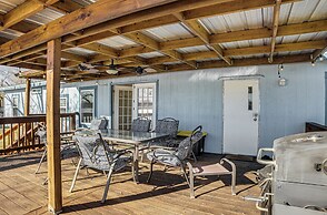 Waterfront Trinity Vacation Rental w/ Hot Tub!