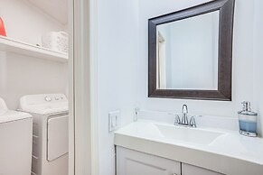 Waterfront Trinity Vacation Rental w/ Hot Tub!